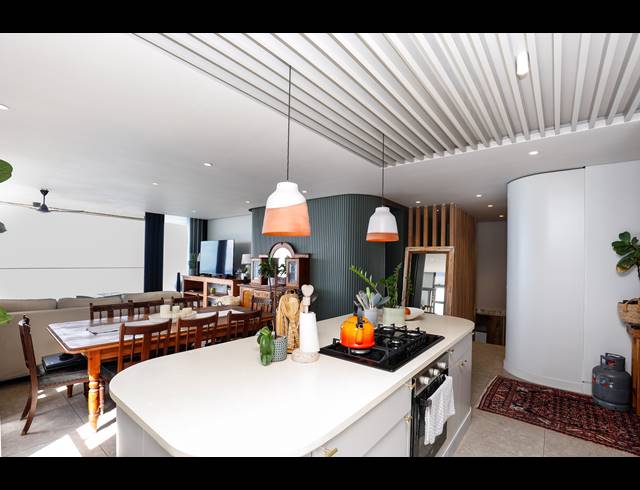 3 BEDROOM APARTMENT FOR SALE IN UMDLOTI BEACH